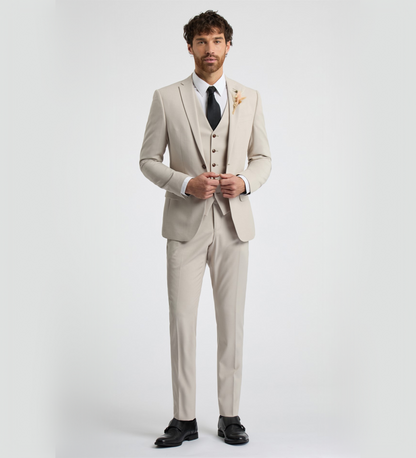 Quick Cream Three Piece Suit